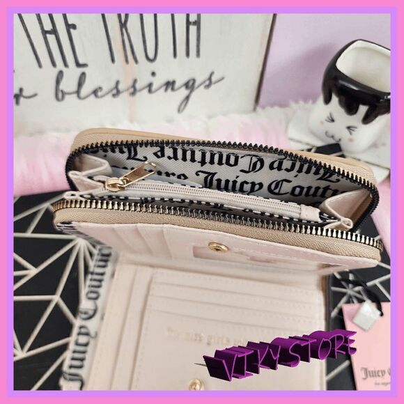 NWT Chic Organizer: {Juicy Couture} Beige Wallet, Multiple Pockets NWT - Picture 2 of 6
